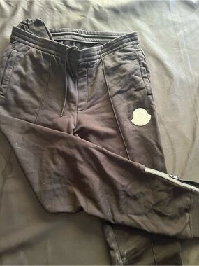 Moncler Men's Dark Brown Logo Jogger Sweatpants with Zipper Cuff